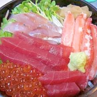 函館ならでは☆お刺身を贅沢に｢海鮮ちらし寿司｣